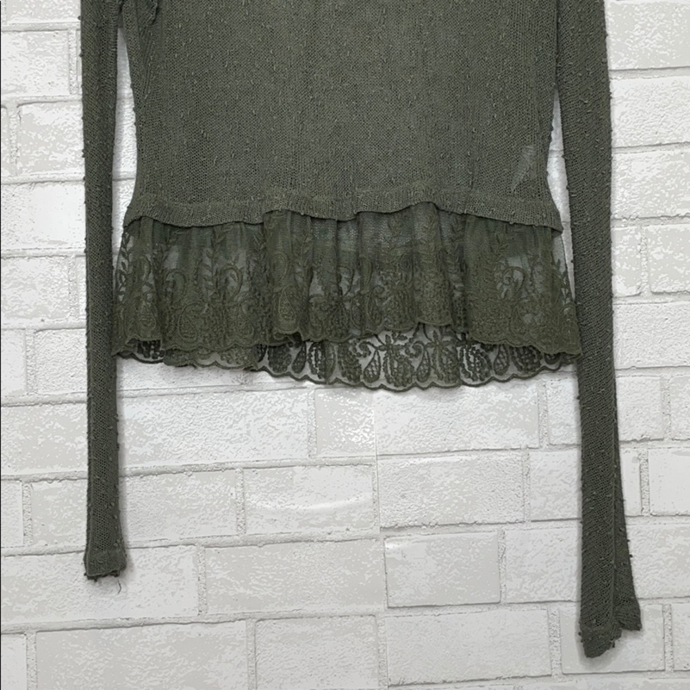 American Eagle Green Sheer Long Sleeve Lace Top - Picture 4 of 11